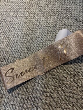 Sweet 16 Glitter Sash in Rose Gold